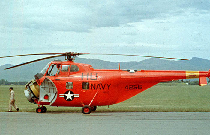 RNZAF Base Wigram 1957: A USN Sirkorsky S-58.